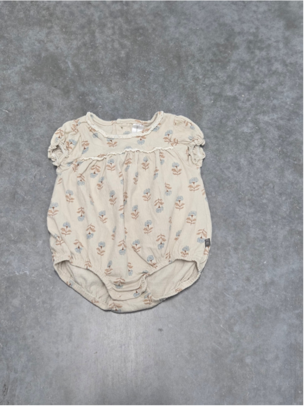 Modern Moments Baby Floral Bubble One-Piece Cream Blue Tan Flowers Size 12 M